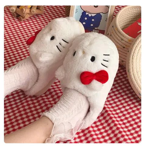 Load image into Gallery viewer, Plush Slippers
